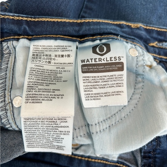 Levi’s 711 Skinny Jeans size 28 waist - Picture 8 of 8